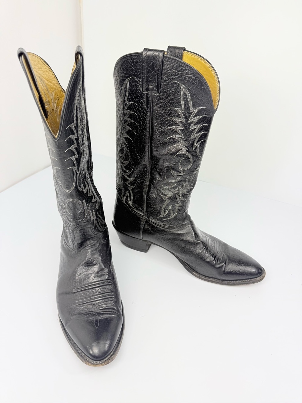 Nocona Black Leather White Stitch Western Style Mens Vintage Cowboy Boots